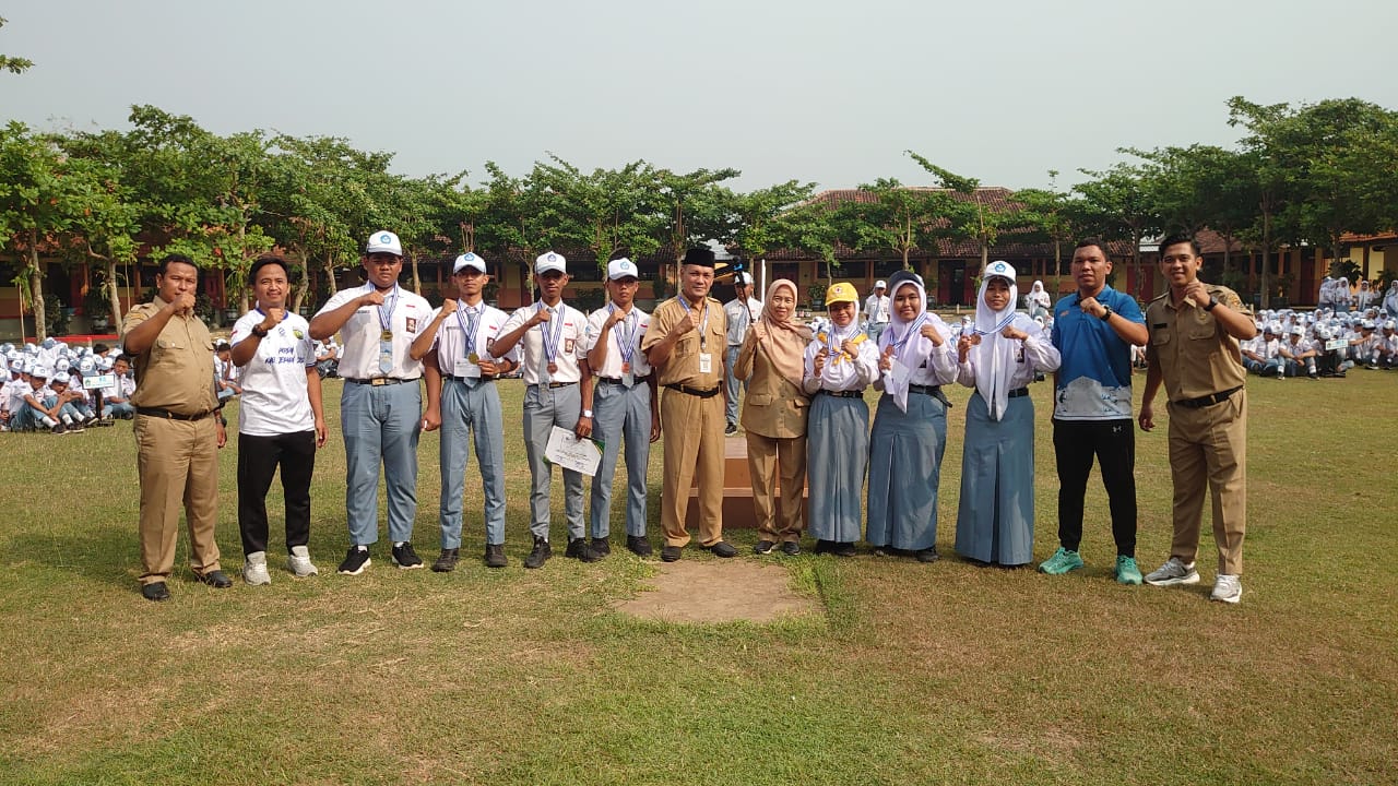 SMAN 1 NALUMSARI Memborong Piala POPDA 2 Emas dan 5 Perunggu